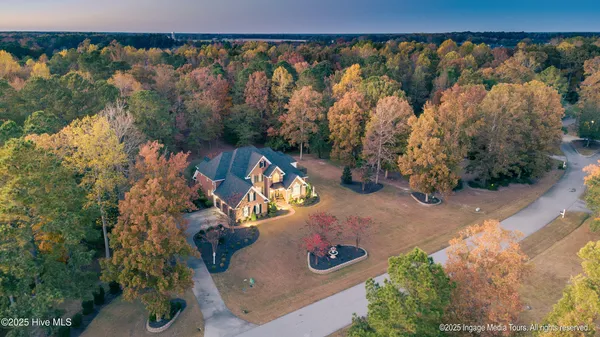 $1,064,000 | 951 White Horse Drive, Greenville, NC 27834