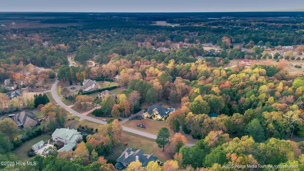 $1,064,000 | 951 White Horse Drive, Greenville, NC 27834