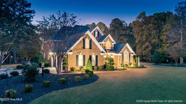 $1,064,000 | 951 White Horse Drive, Greenville, NC 27834