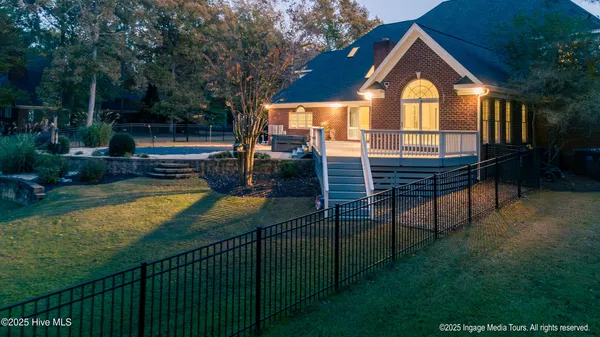 $1,064,000 | 951 White Horse Drive, Greenville, NC 27834
