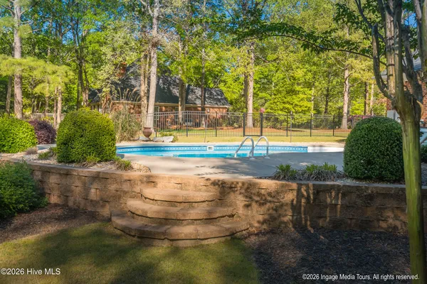 $1,064,000 | 951 White Horse Drive, Greenville, NC 27834