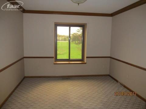 1834 Chilson Road Howell, MI 48843 - Photo 5 of 7 20274428-4.JPG