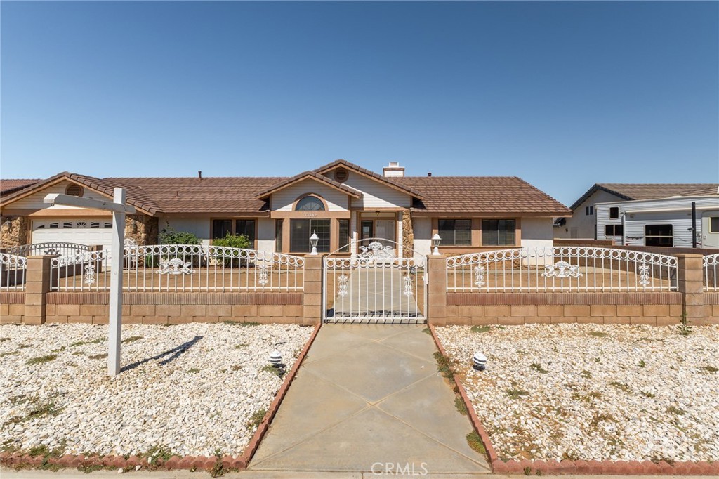 13382 Ivanpah Road Apple Valley, CA 92308 - Photo 42 of 45