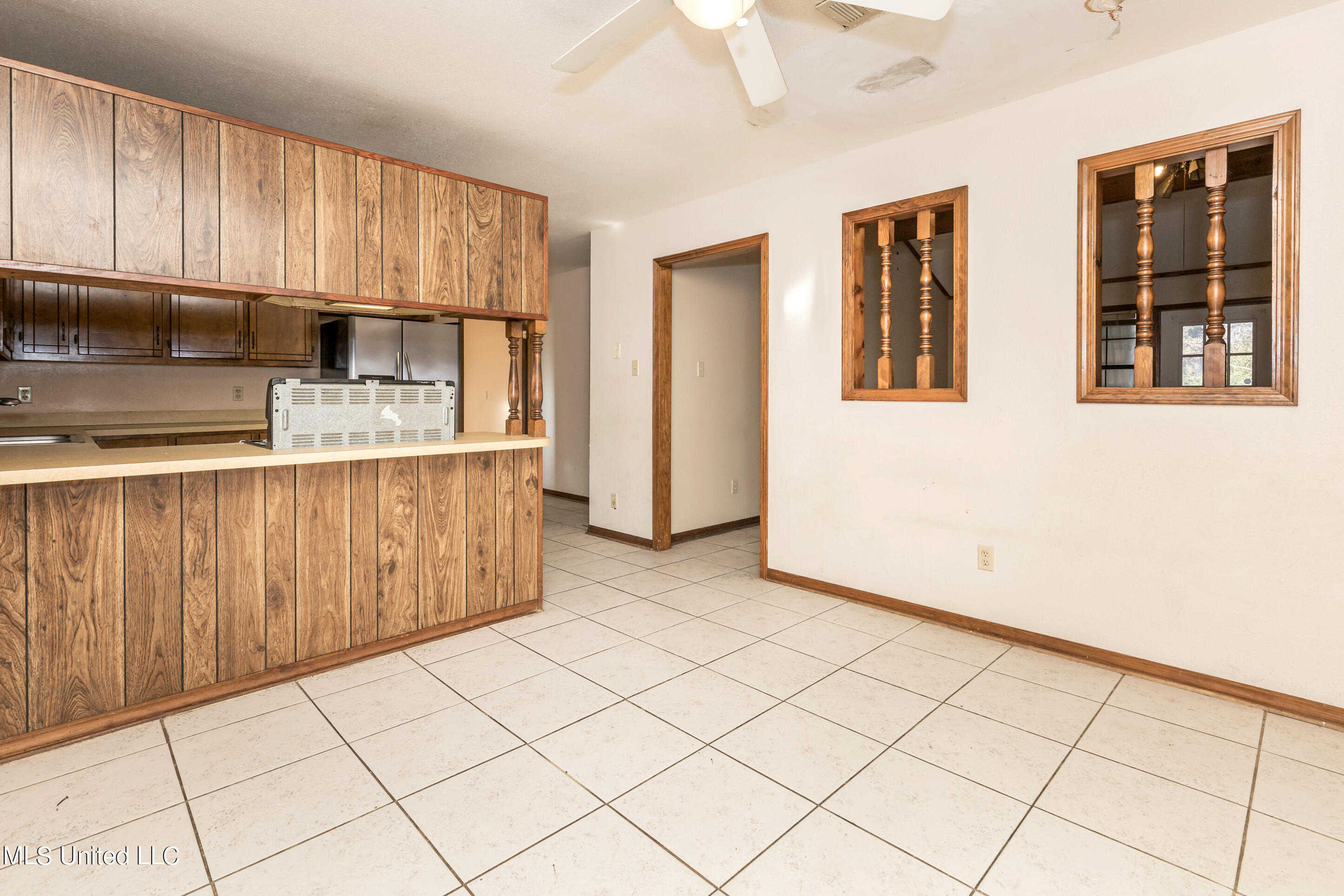 1327 Diller Road Ocean Springs, MS 39564 - Photo 14 of 40 IMG_0794