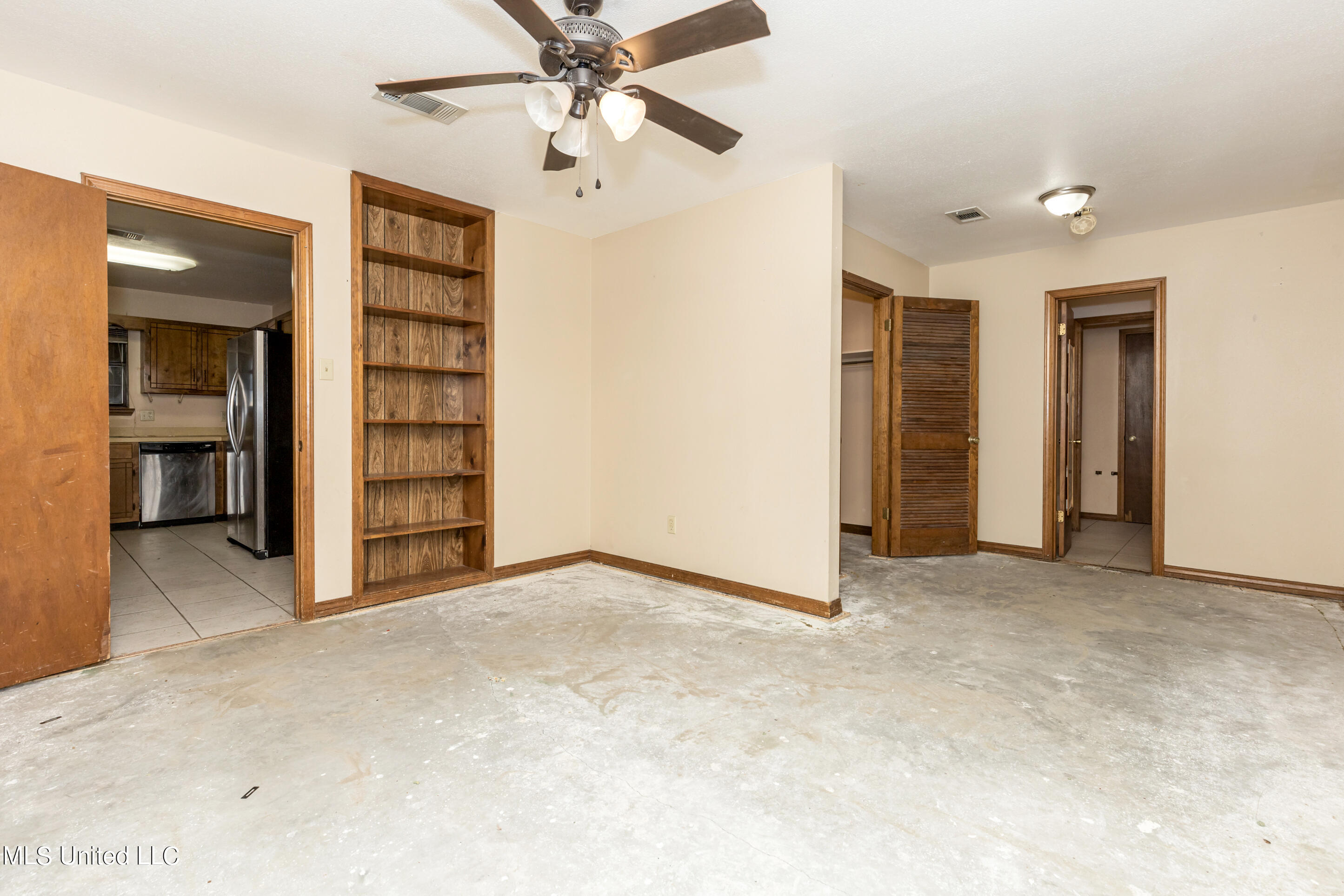 1327 Diller Road Ocean Springs, MS 39564 - Photo 20 of 40 IMG_0805