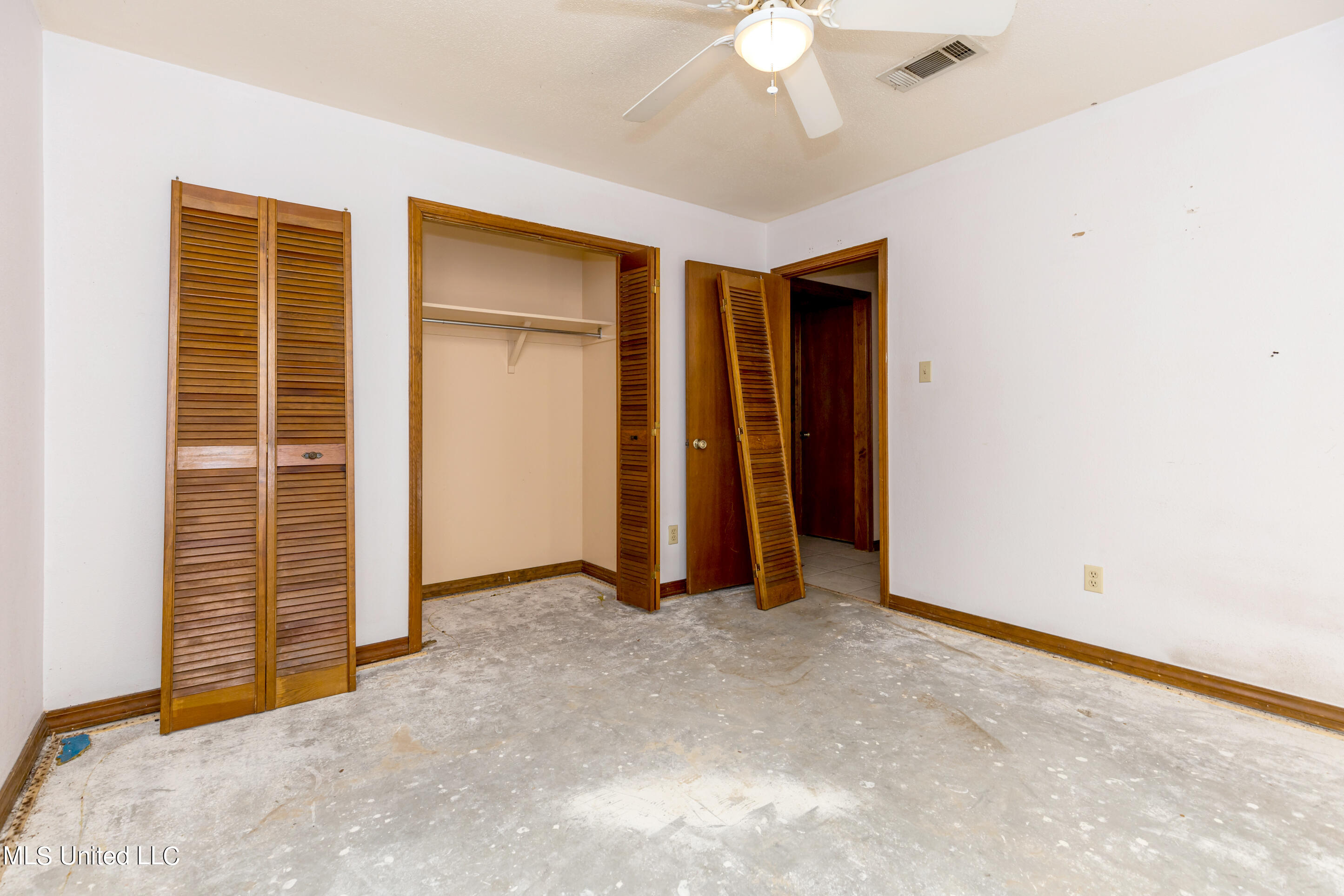 1327 Diller Road Ocean Springs, MS 39564 - Photo 25 of 40 IMG_0812