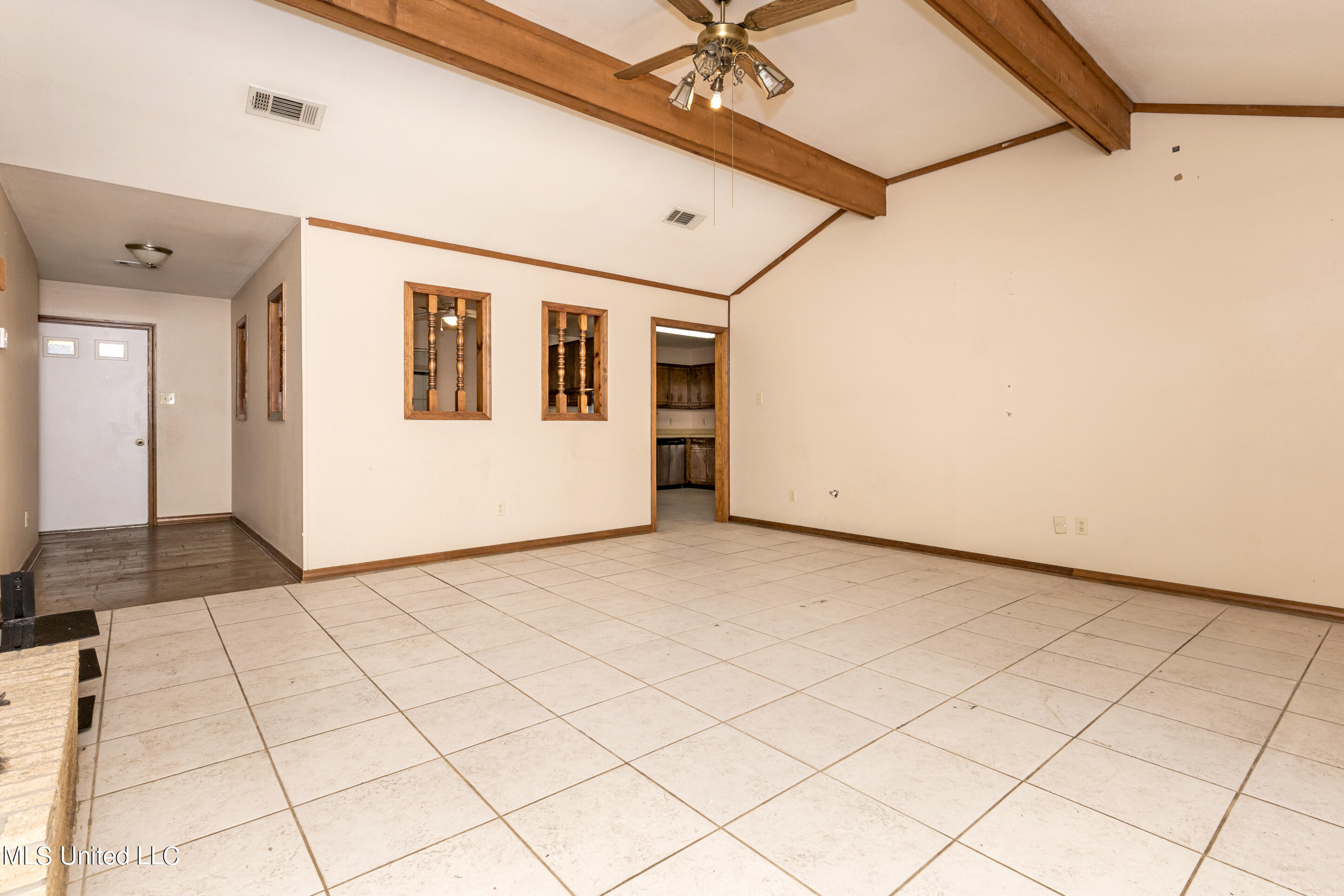 1327 Diller Road Ocean Springs, MS 39564 - Photo 10 of 40 IMG_0790