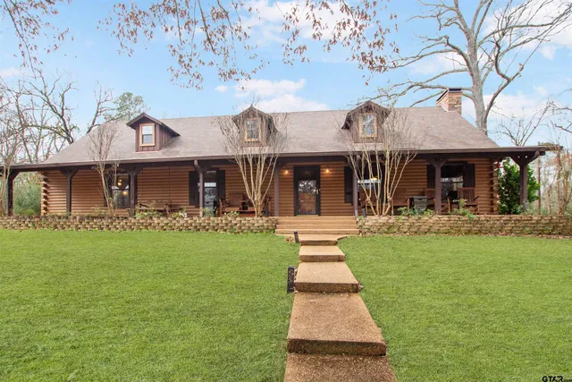 $969,900 | 782 Rosie Wady Road, Gladewater, TX 75647