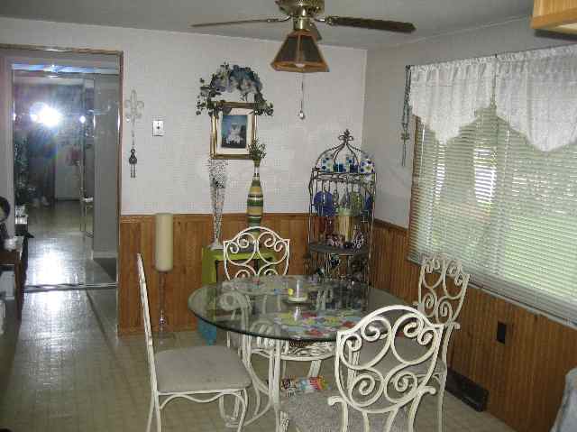 4705 West Middle Road Peoria, IL 61607 - Photo 5 of 6 Gallery Image 5