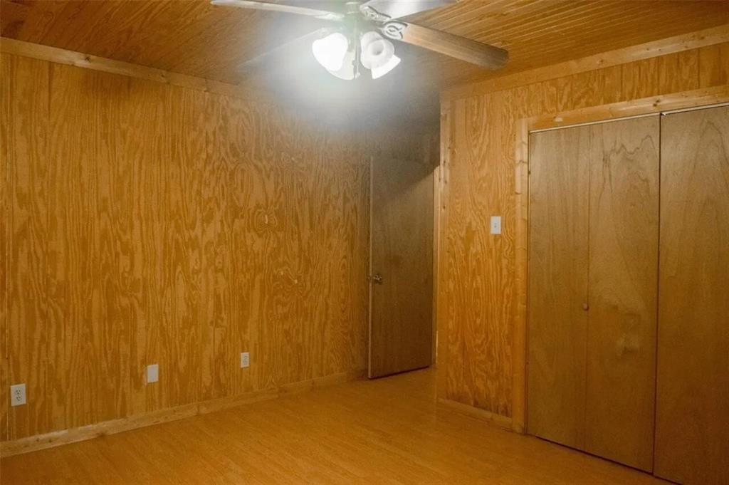 13630 North County Line Road Ponder, TX 76259 - Photo 12 of 20