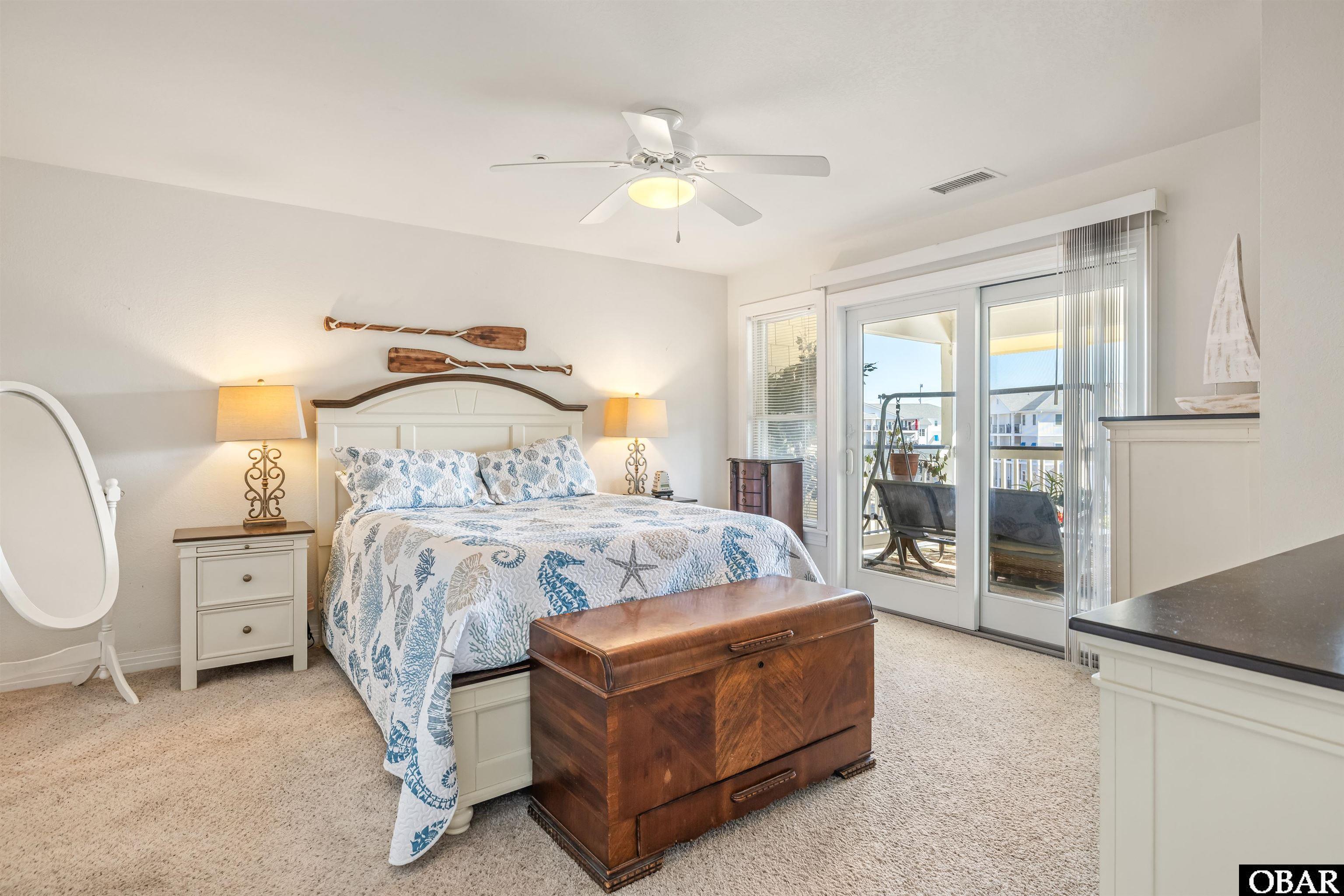 1700 Paget Road, Unit 111B3 Kill Devil Hills, NC 27948 - Photo 20 of 50 En-Suite Bedroom