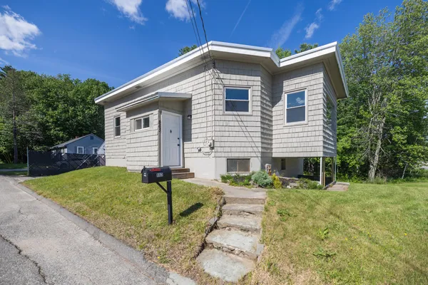 $325,000 | 863 Minot Avenue, Auburn, ME 04210