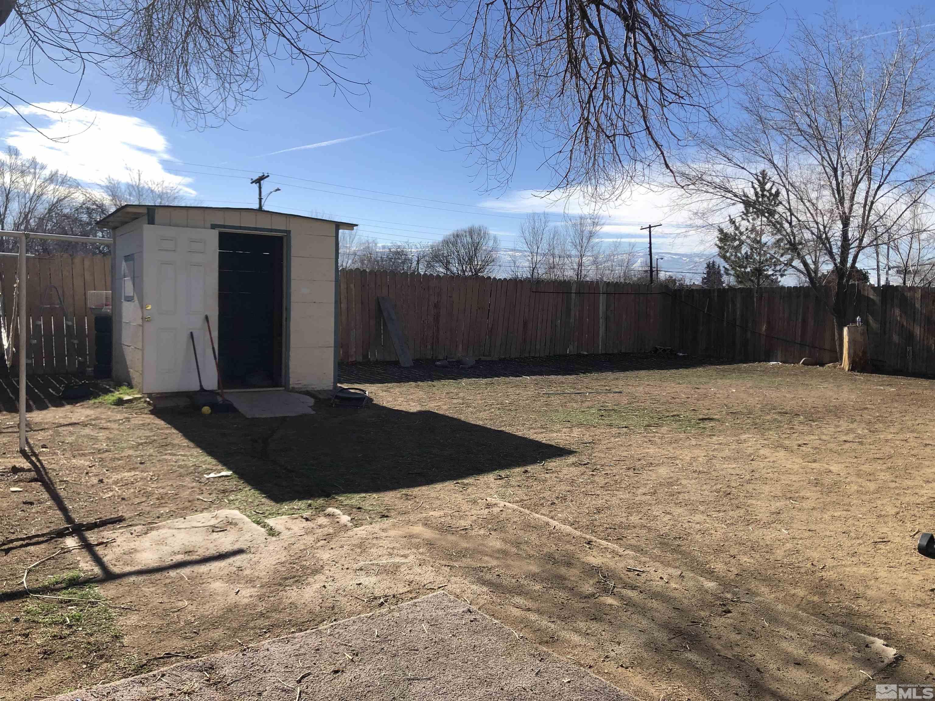 1490 Oliver Avenue Reno, NV 89512 - Photo 4 of 23 Photo 4