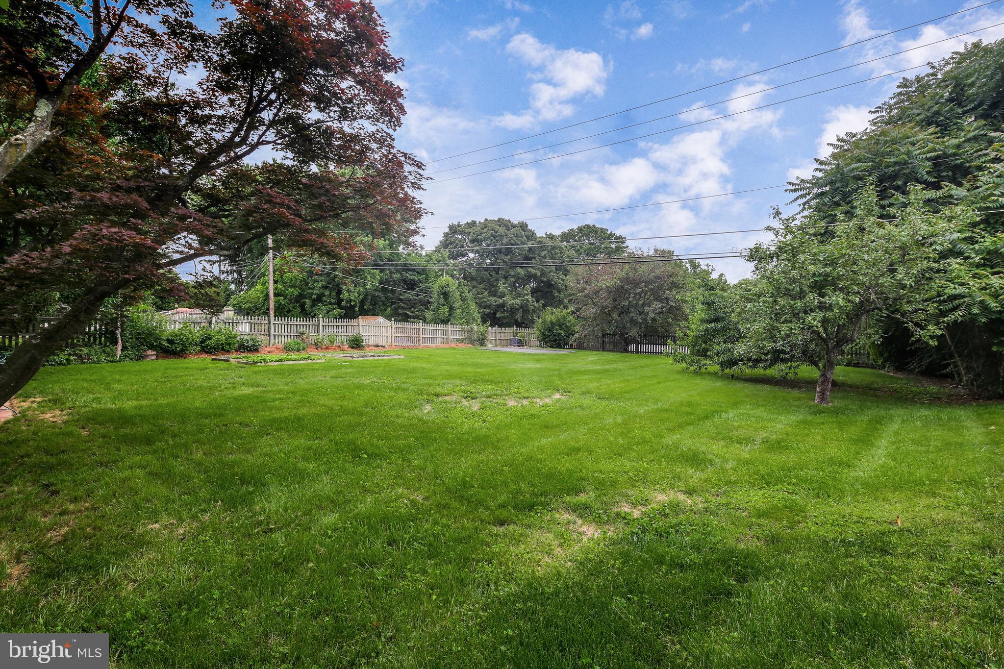 1333 Heather Hill Road Baltimore, MD 21239 - Photo 2 of 27 Exterior (Rear)