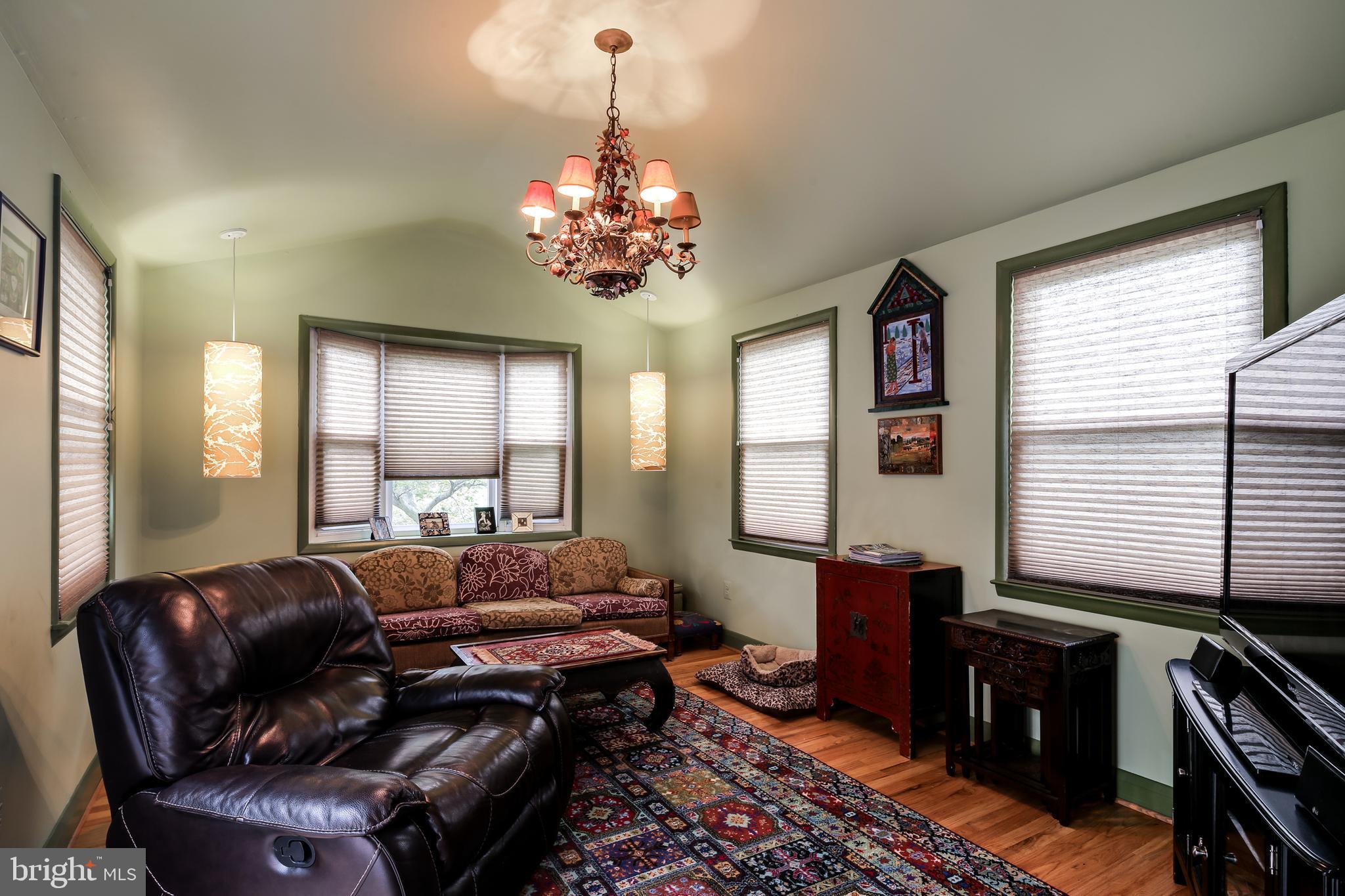 1333 Heather Hill Road Baltimore, MD 21239 - Photo 25 of 27 Dining Room
