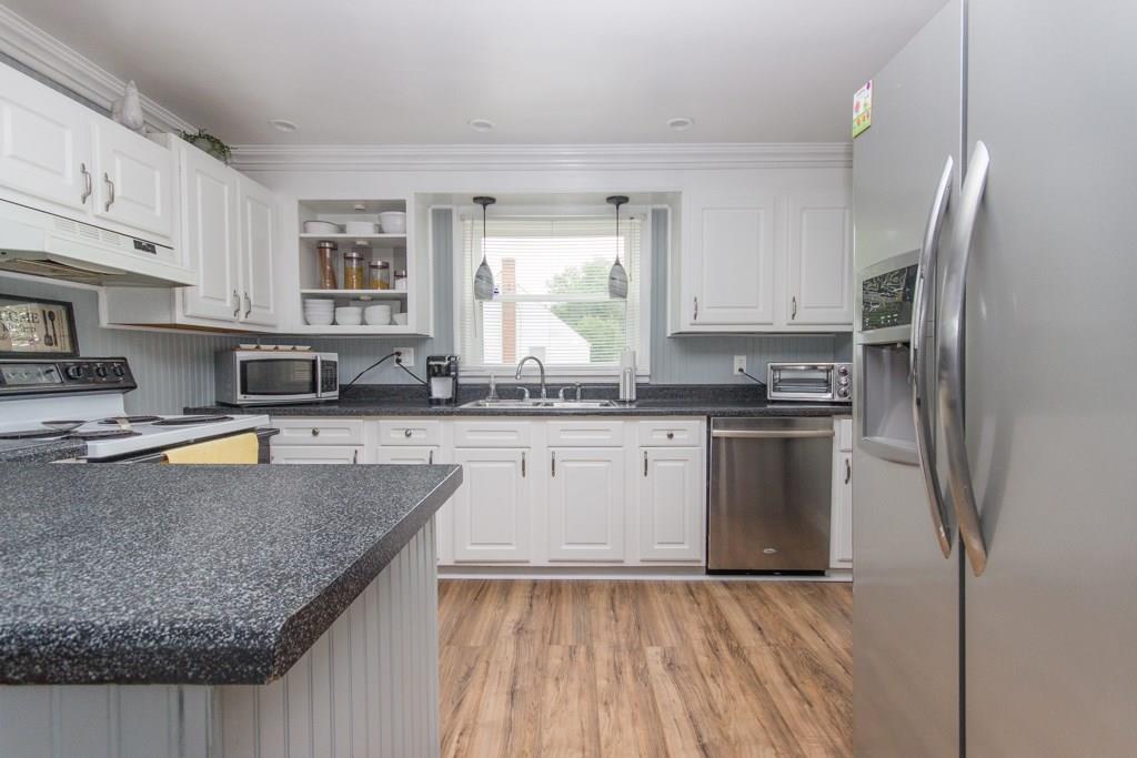 420 Friel Road Economy, PA 15005 - Photo 5 of 22