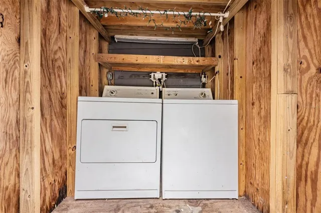 a view of washer and dryer