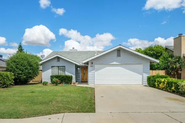 $374,900 | 2313 Palo Alto Avenue, Clovis, CA 93611