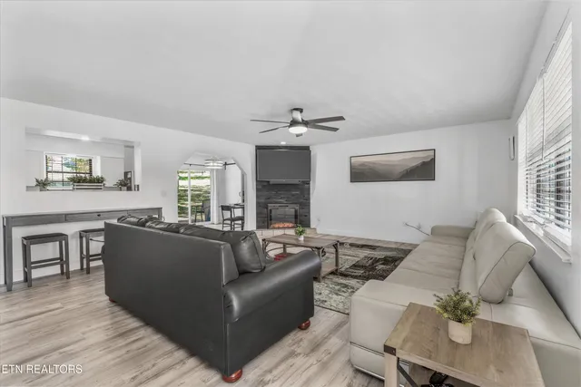 $450,000 | 2218 Red Bank Circle, Sevierville, TN 37876