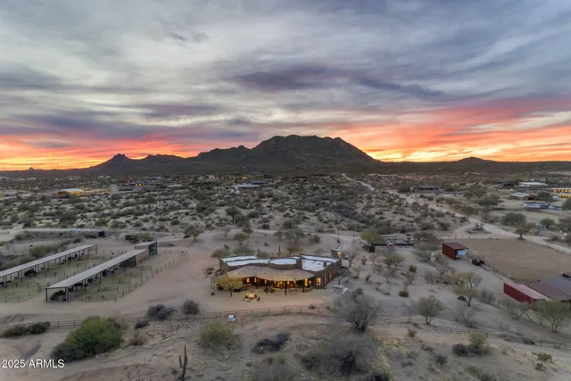 $2,950,000 | 32905 North 140th Street, Scottsdale, AZ 85262