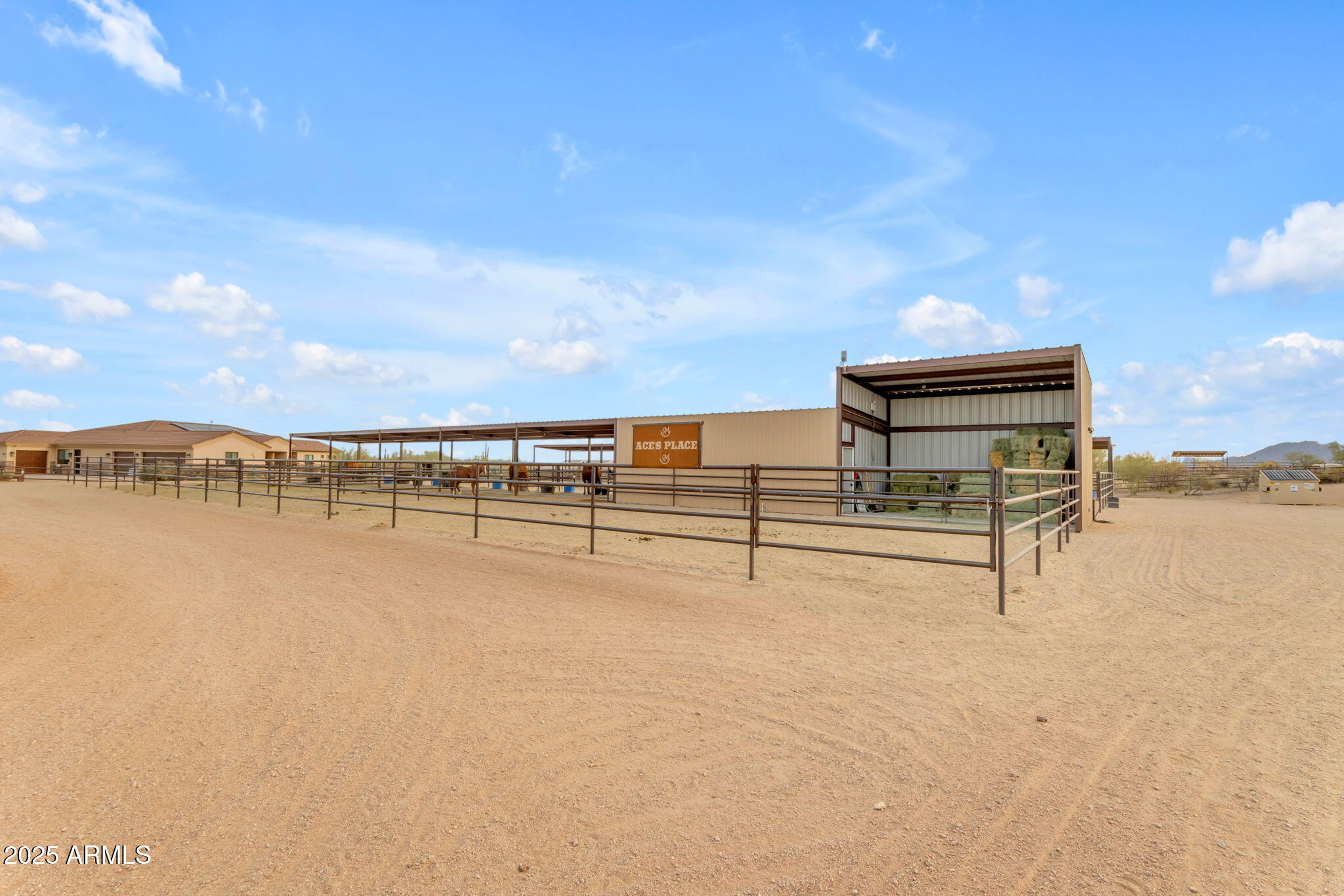 32905 North 140th Street Scottsdale, AZ 85262 - Photo 25 of 149 a view of a terrace with chairs