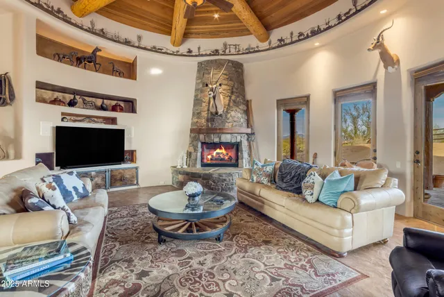 $2,950,000 | 32905 North 140th Street, Scottsdale, AZ 85262