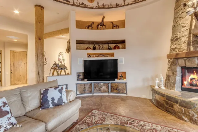 $2,950,000 | 32905 North 140th Street, Scottsdale, AZ 85262