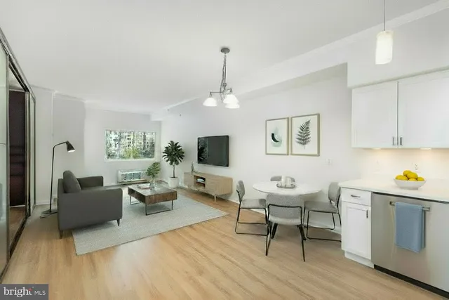 $335,000 | 1211 South Eads Street, Unit 307, Arlington, VA 22202