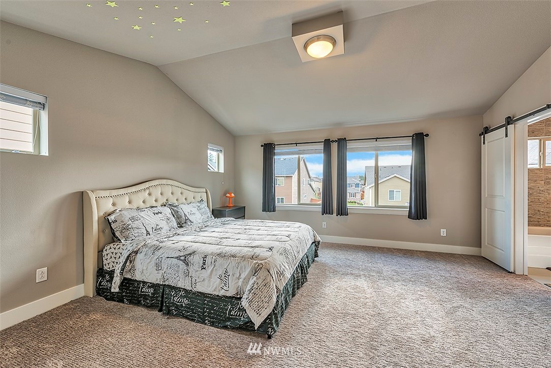 4108 173rd Place Southeast Bothell, WA 98012 - Photo 12 of 23 Gallery Image 12