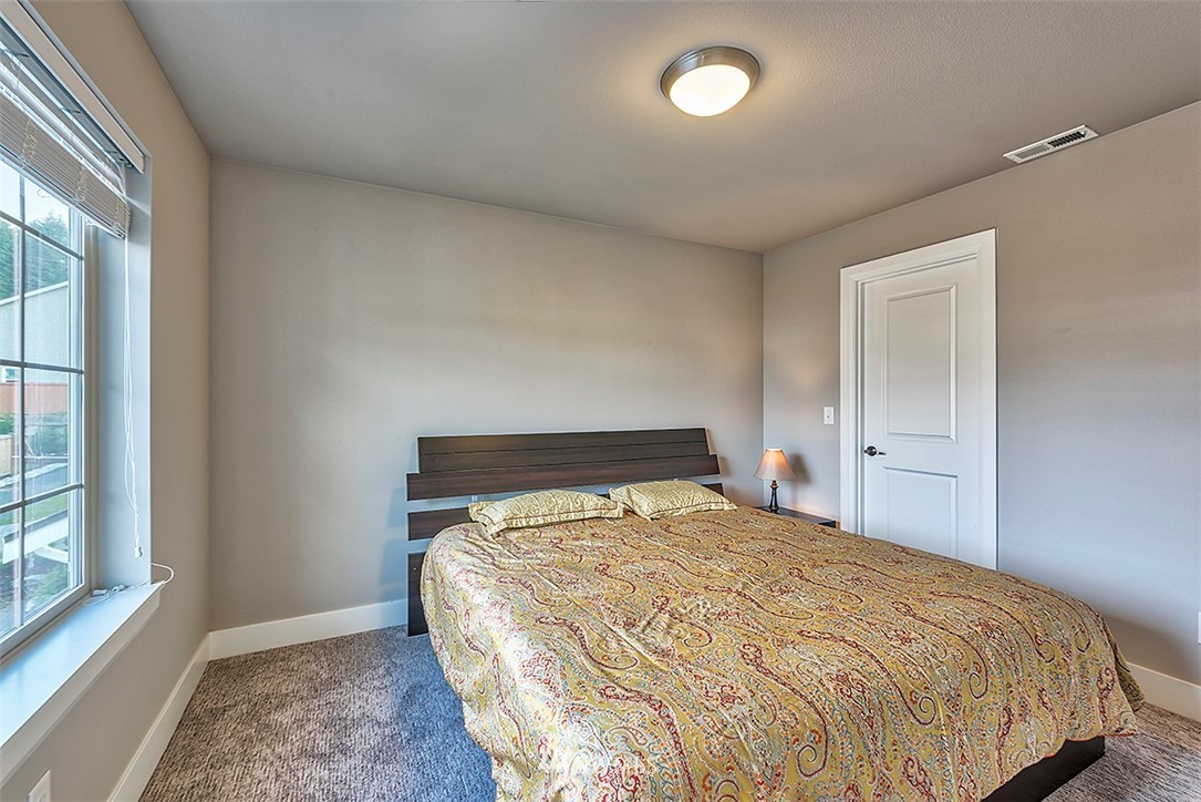 4108 173rd Place Southeast Bothell, WA 98012 - Photo 17 of 23 Gallery Image 17