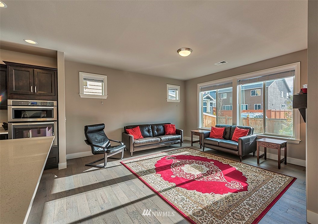 4108 173rd Place Southeast Bothell, WA 98012 - Photo 6 of 23 Gallery Image 6