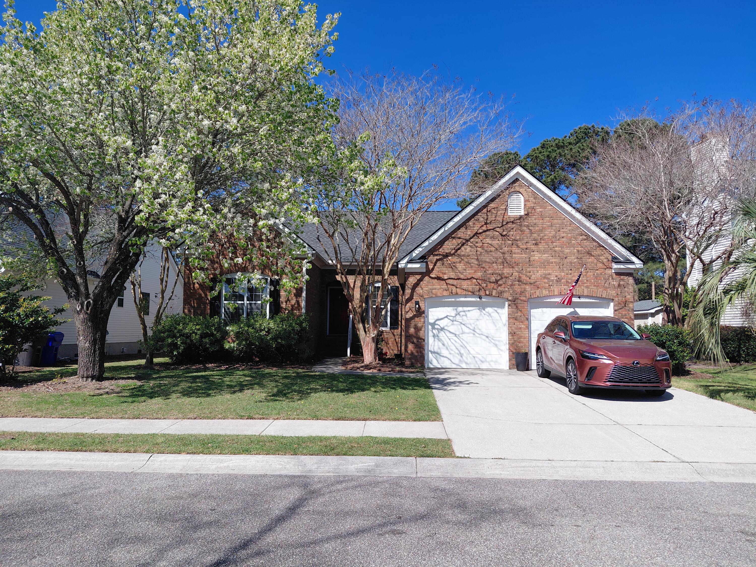 113 Historic Drive Mount Pleasant, SC 29464 - Photo 1 of 32 113 Historic Front