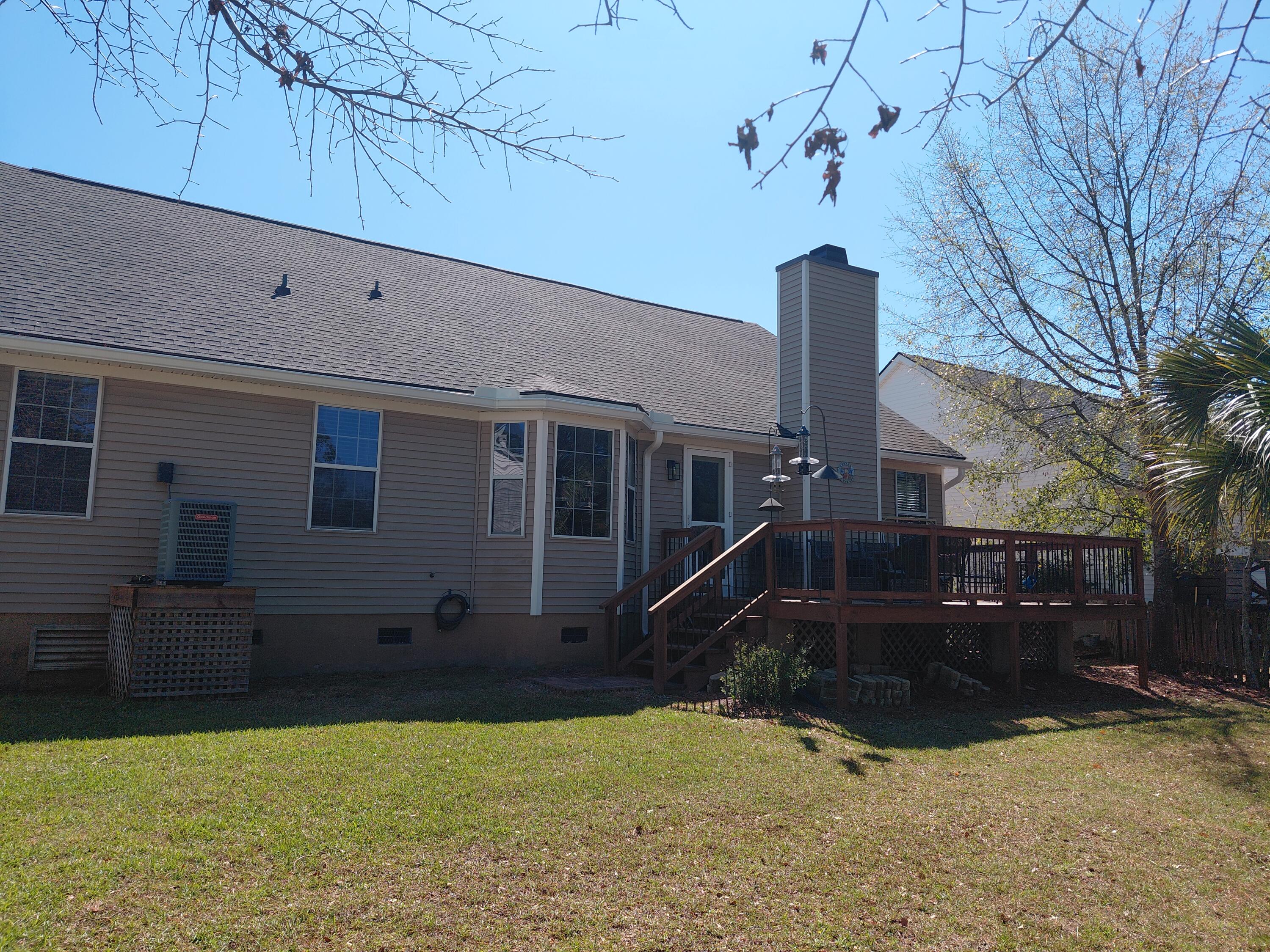 113 Historic Drive Mount Pleasant, SC 29464 - Photo 20 of 32 back of home