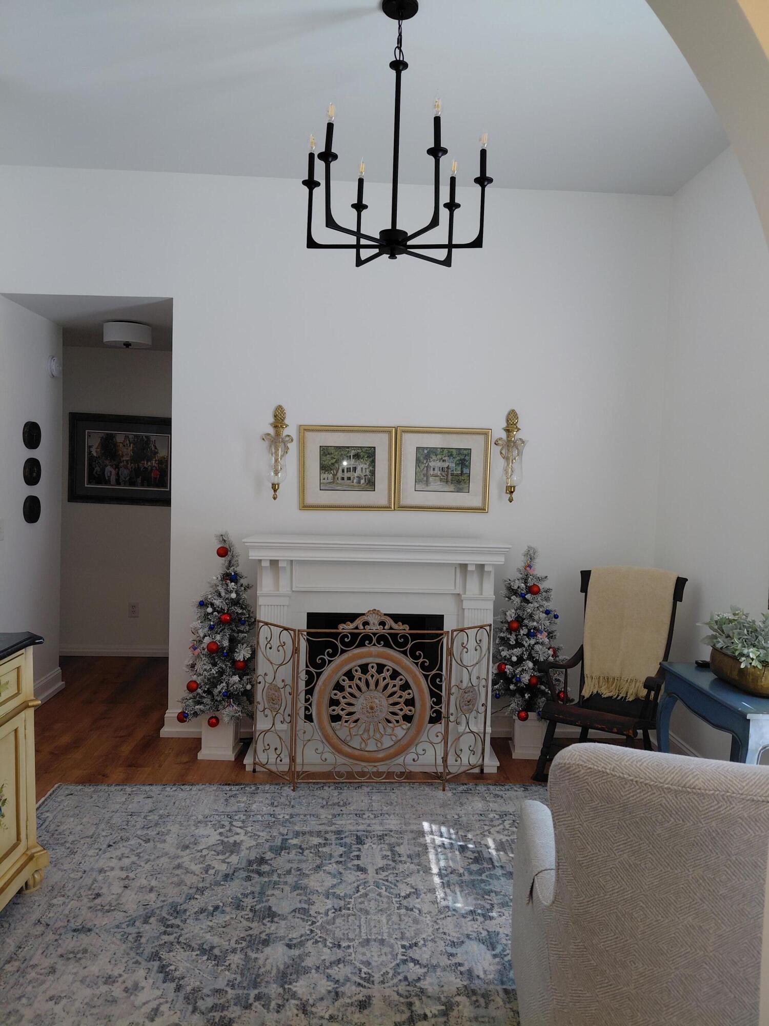 113 Historic Drive Mount Pleasant, SC 29464 - Photo 22 of 32 dining area
