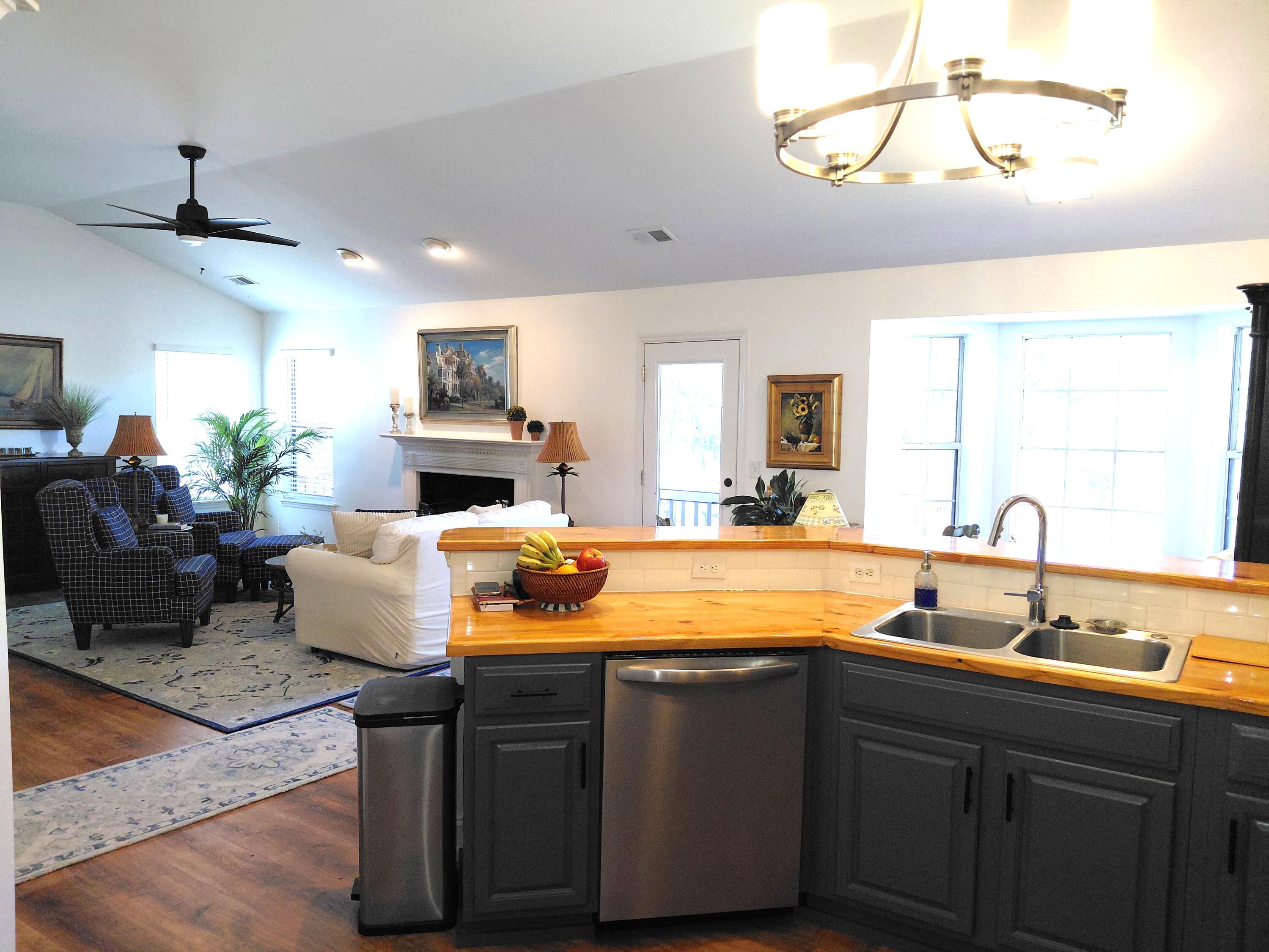 113 Historic Drive Mount Pleasant, SC 29464 - Photo 7 of 32 kitchen to both