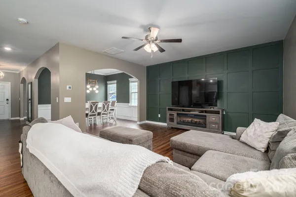 $489,400 | 2643 Swamp Chestnut Oak Drive, Gastonia, NC 28056