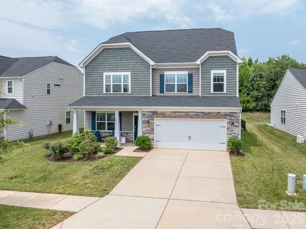 $489,400 | 2643 Swamp Chestnut Oak Drive, Gastonia, NC 28056