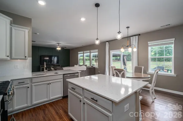 $489,400 | 2643 Swamp Chestnut Oak Drive, Gastonia, NC 28056