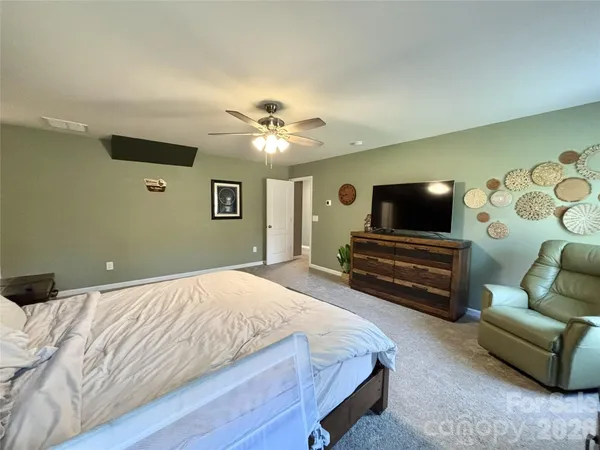 $489,400 | 2643 Swamp Chestnut Oak Drive, Gastonia, NC 28056