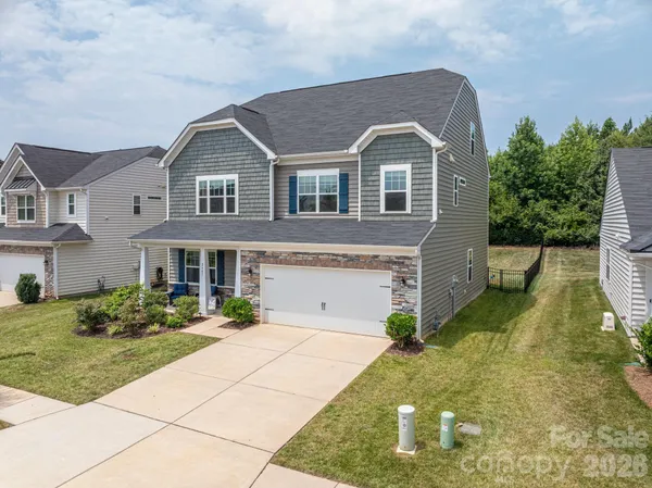 $489,400 | 2643 Swamp Chestnut Oak Drive, Gastonia, NC 28056