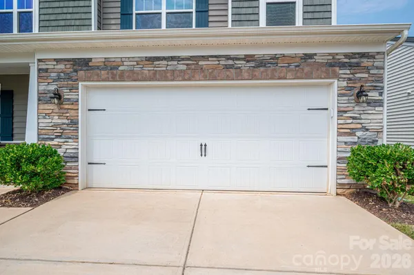 $489,400 | 2643 Swamp Chestnut Oak Drive, Gastonia, NC 28056