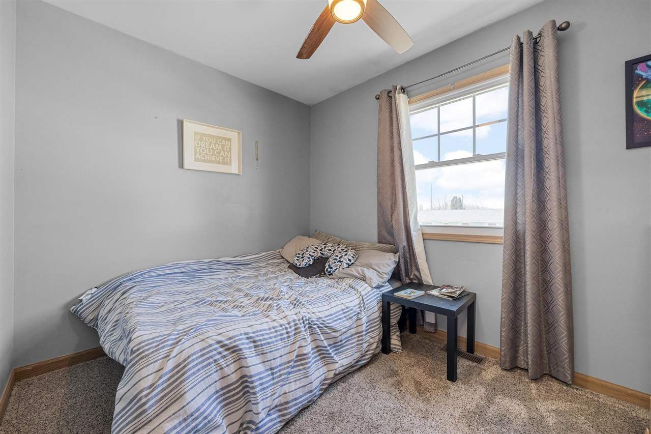 813 Cheyenne Road Northwest Cedar Rapids, IA 52405 - Photo 14 of 28 Gallery Image 14