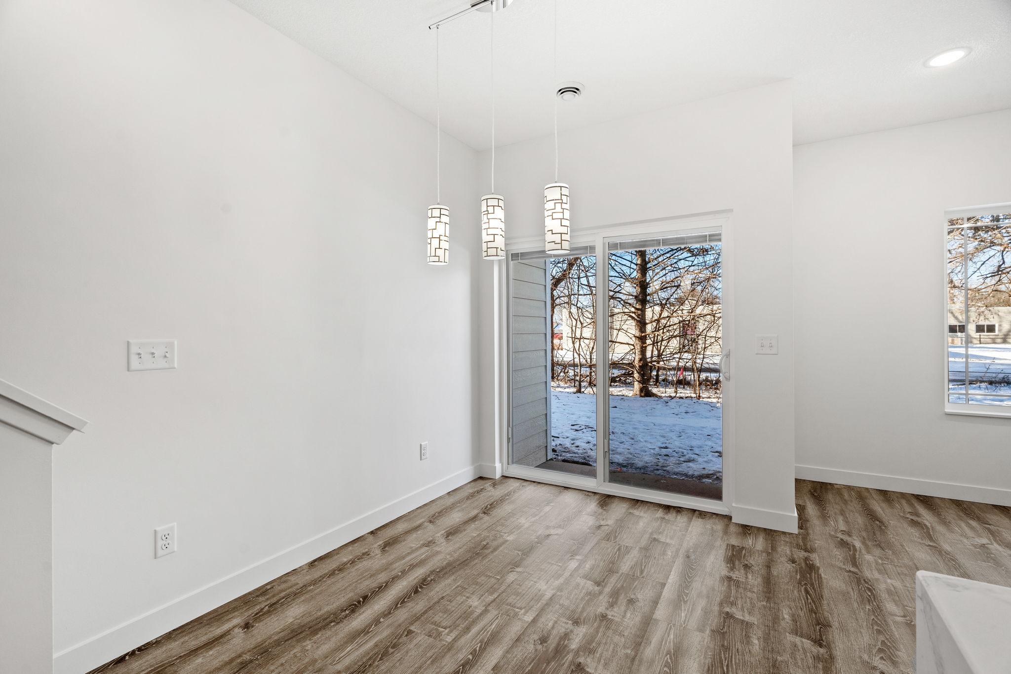 425 West 8th Street, Unit 21 New Richmond, WI 54017 - Photo 8 of 32