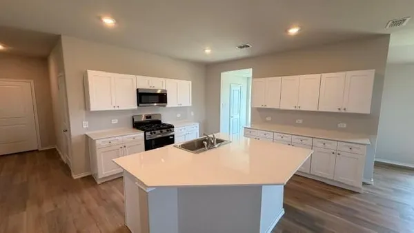 $295,645 | 169 MLM Parkway, Bridgeport, TX 76426