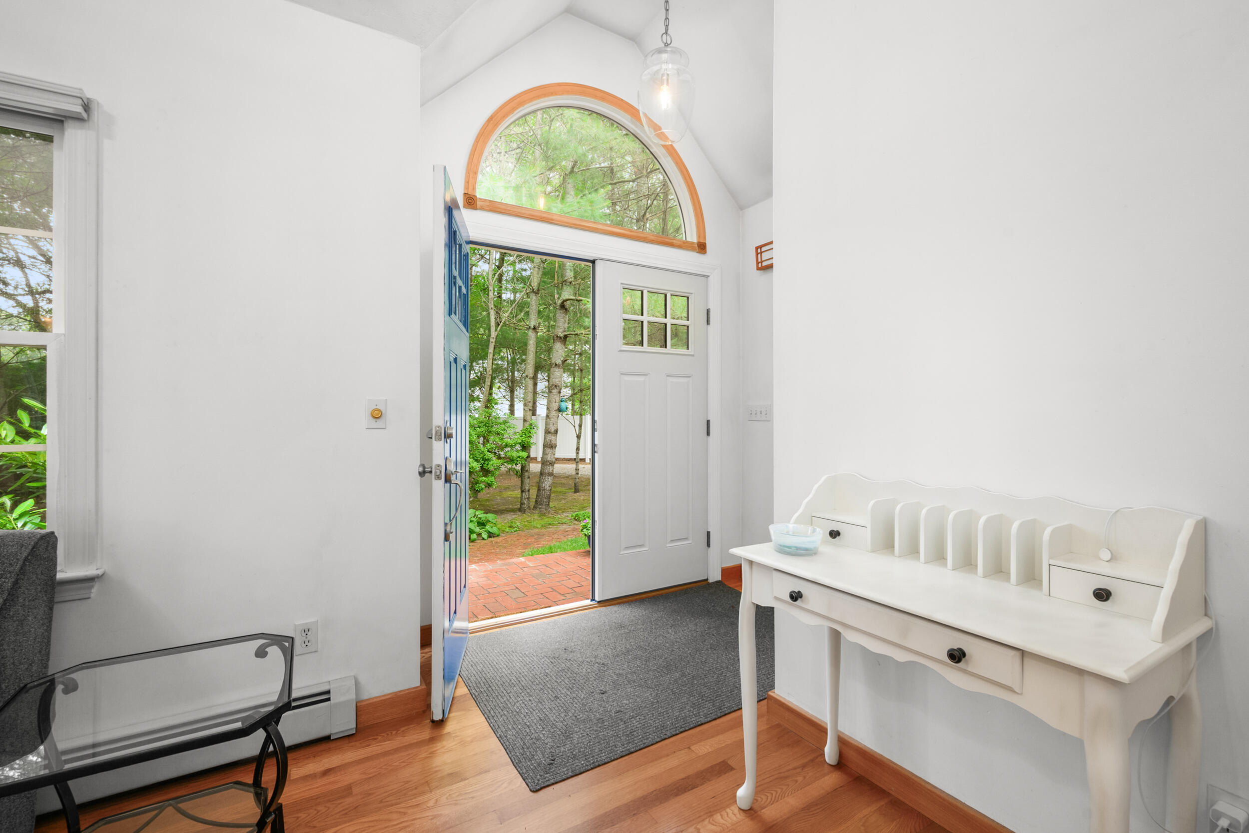 20 Shannon Way Centerville, MA 02632 - Photo 4 of 39 FrontHall