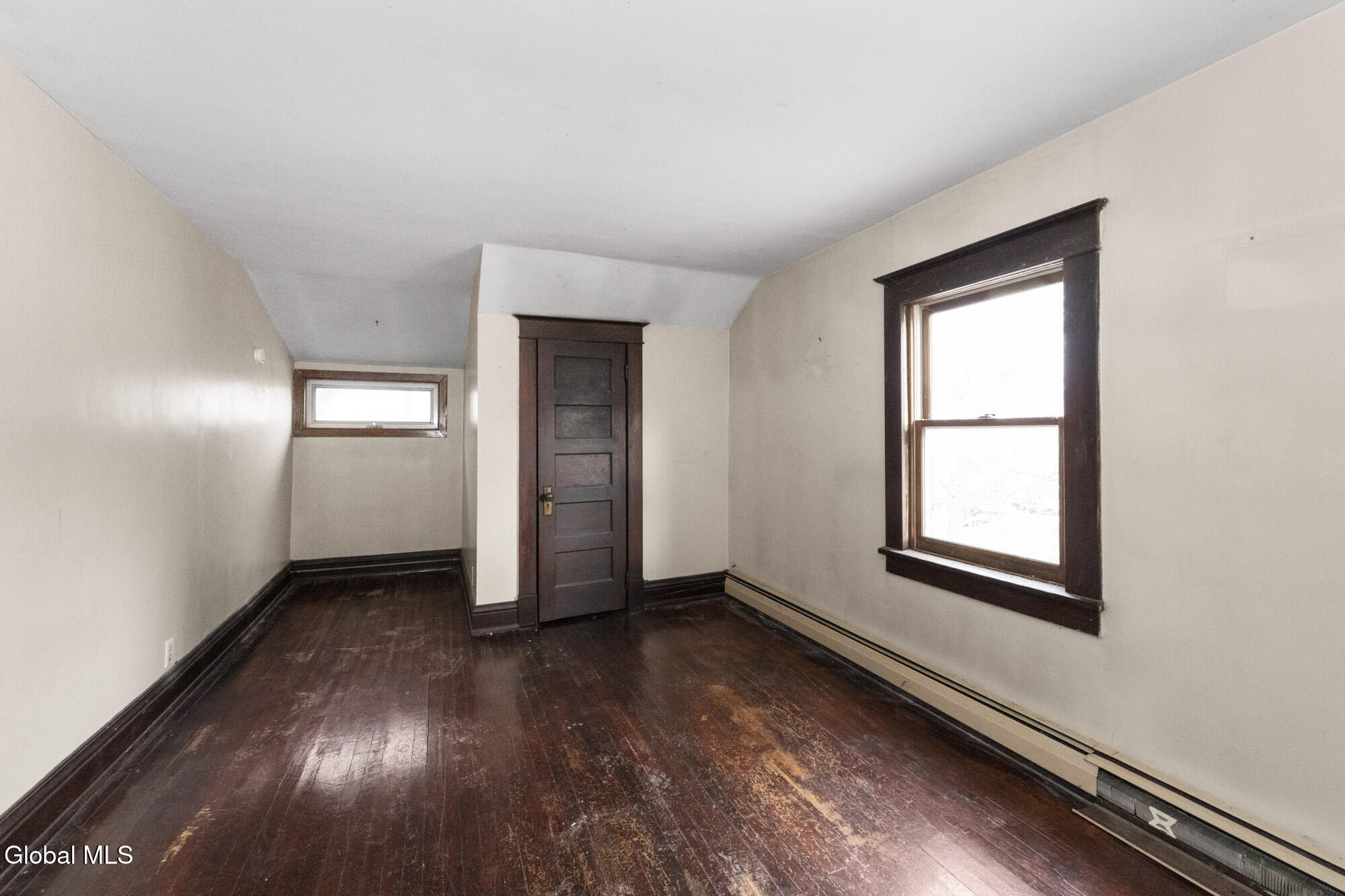 1498 2nd Street Rensselaer, NY 12144 - Photo 23 of 32 8 2nd Floor 4