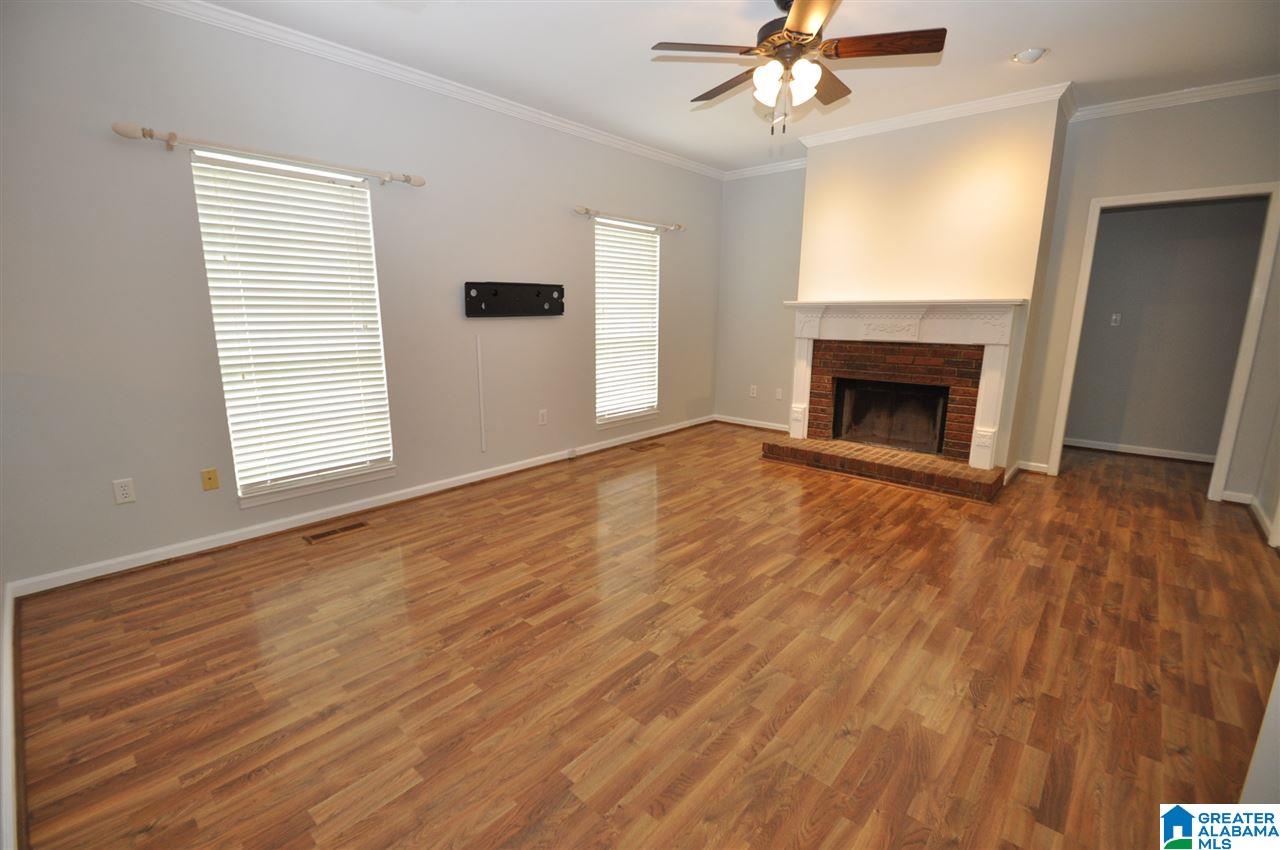 244 Forest Parkway Alabaster, AL 35007 - Photo 2 of 14