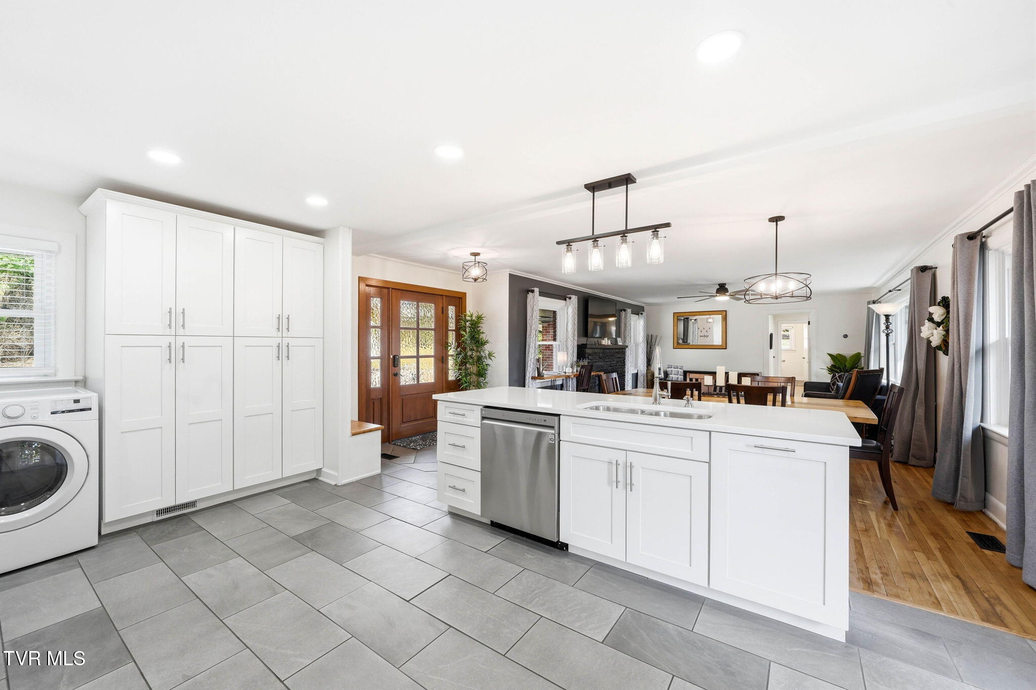 180 Green Hill Road Bristol, VA 24201 - Photo 12 of 39 8-web-or-mls-180 Green Hill-16