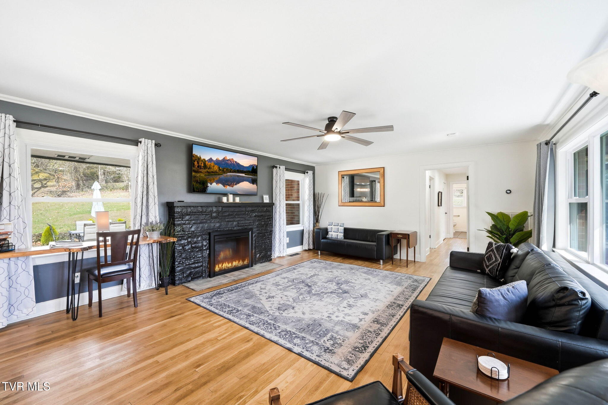 180 Green Hill Road Bristol, VA 24201 - Photo 6 of 39 43-web-or-mls-180 Green Hill-8