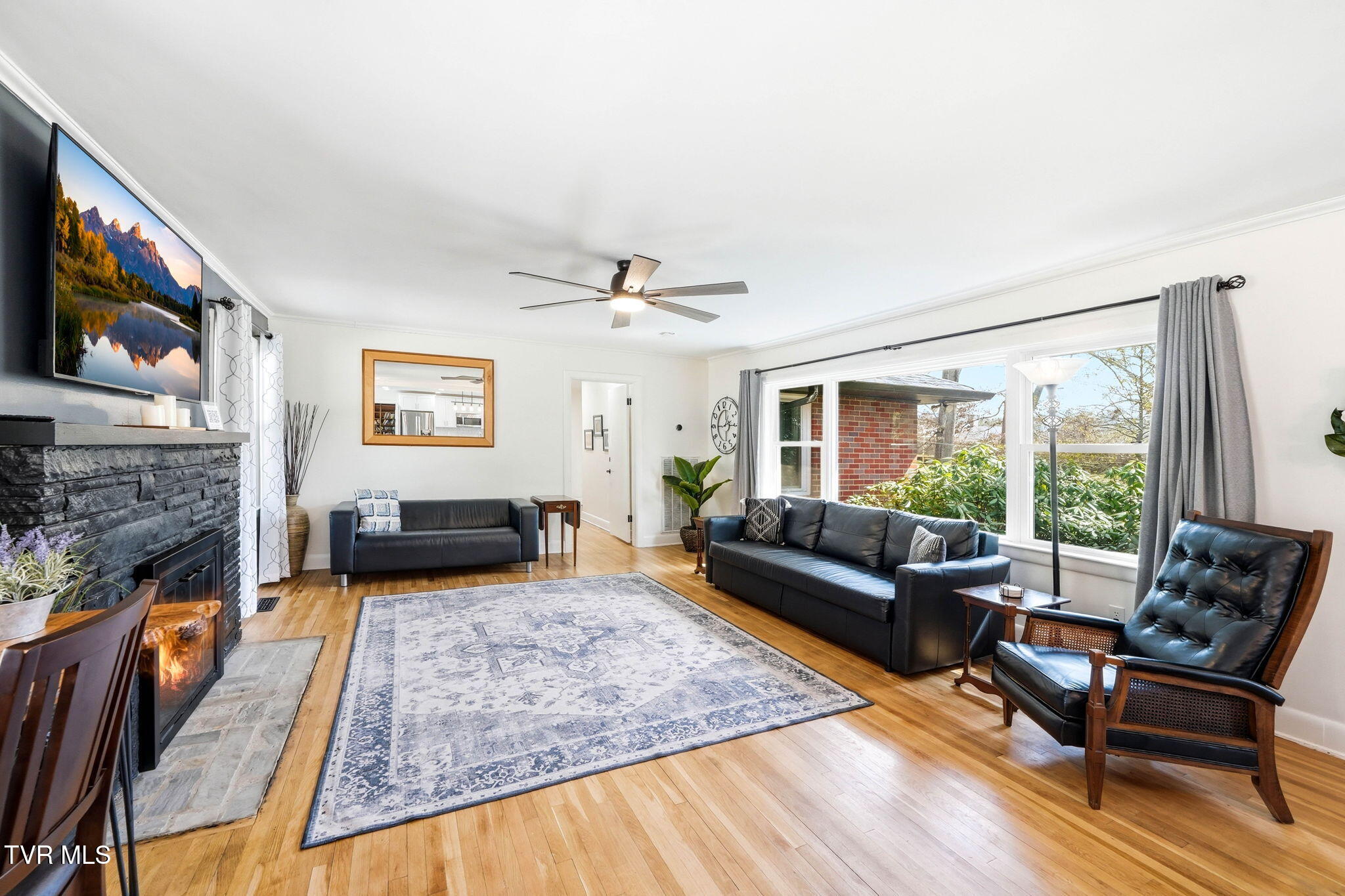 180 Green Hill Road Bristol, VA 24201 - Photo 7 of 39 42-web-or-mls-180 Green Hill-7